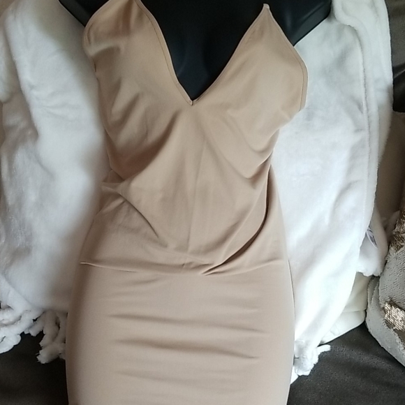 Free People Seamless High Platform Slip NWOT Nude - Picture 5 of 5